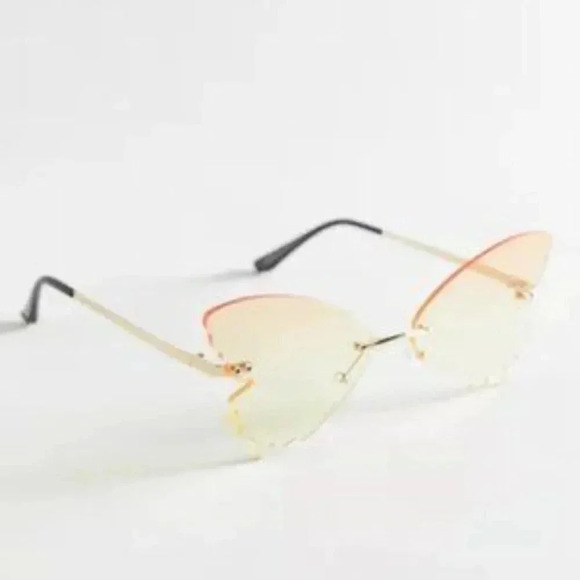 Urban Outfitters Yellow Butterfly Sunglasses - Picture 2 of 3